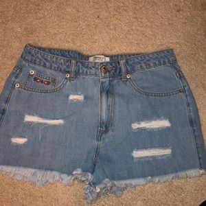 Denim Shorts (Highwaisted)